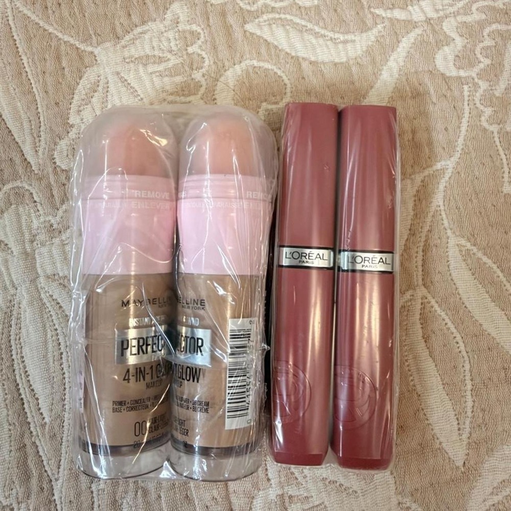 Maybelline Instant Age Rewind Perfector 4-in-1 & L'Oreal Lipstick Bundle NEW